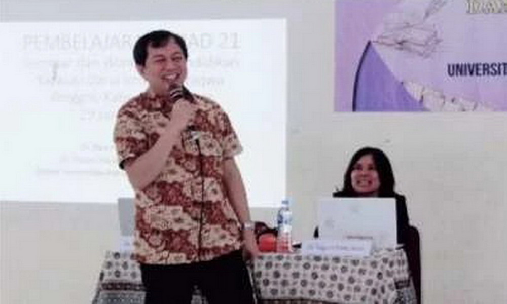 Pendampingan Peningkatan Kinerja Sekolah Melalui Pengembangan Keterampilan Manajemen dan Pengetahuan Pedagogik Di Era Digital